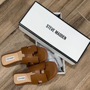 Steve Madden Cognac Brown Slide Sandals